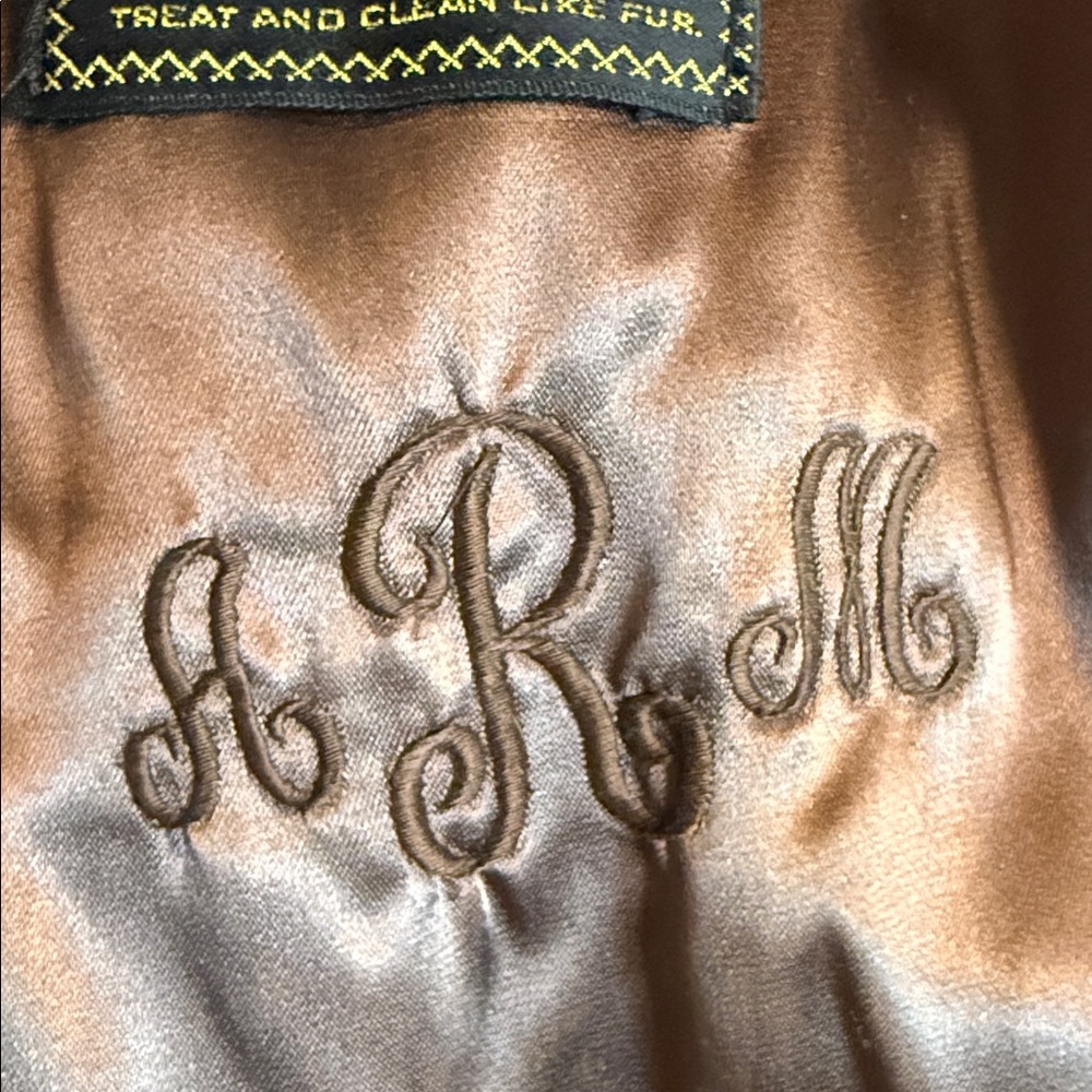 HILLMOOR NEW YORK TISSAVEL BANGER VINTAGE Black/Brown Faux Fur Coat. - Picture 6 of 10